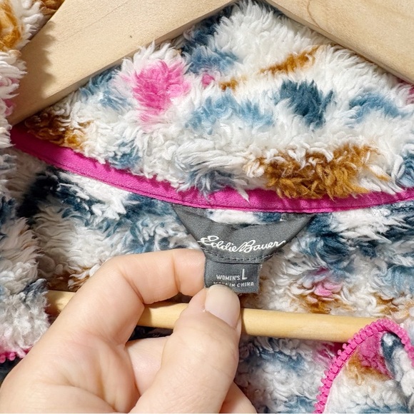 Eddie Bauer Plush 1/4 Zip Pullover Fuzzy Fleece Jacket Size Large Southwest Soft - Picture 6 of 12